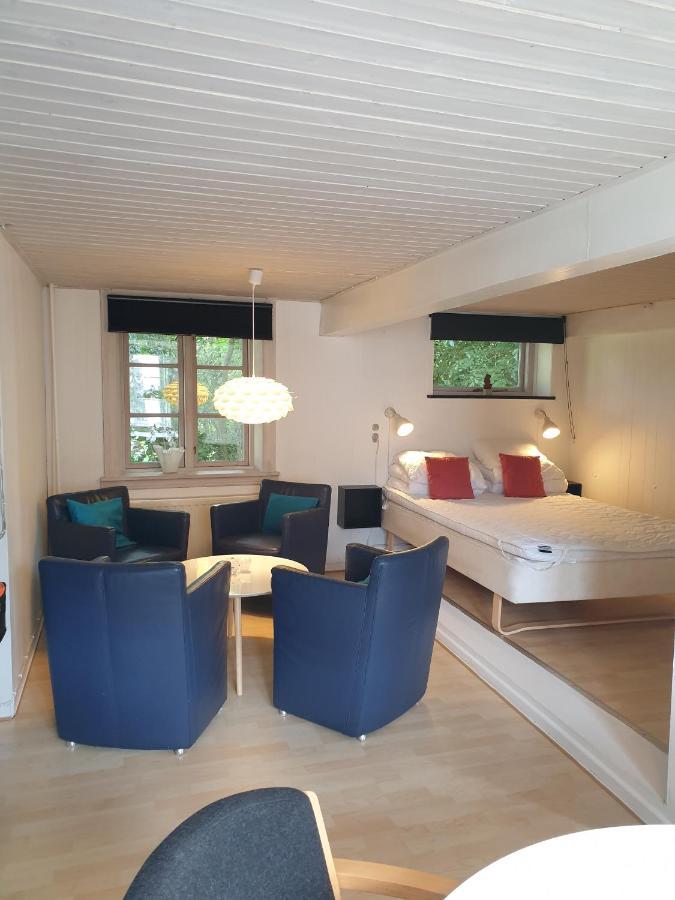 Violen Apartment Akirkeby Luaran gambar
